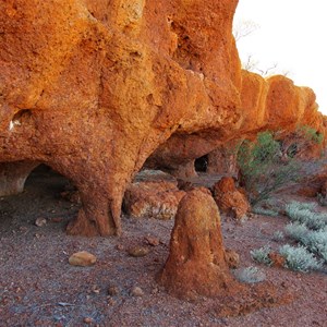 Breaden Bluff Caves 