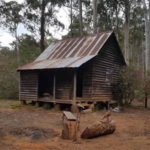 Buddong Hut