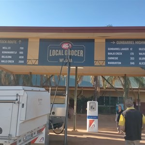 Wiluna service Station and IGA