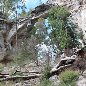 Marlong Arch