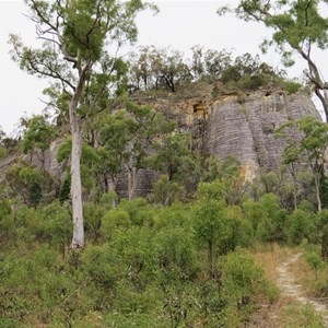 Easy walk to the rock