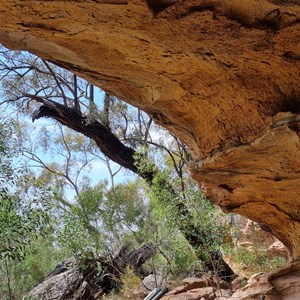 Hands On Rock Gulgong