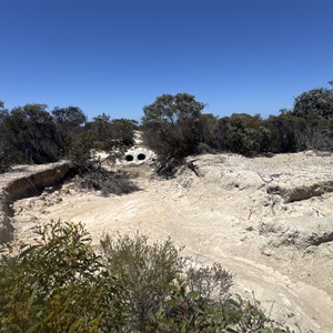 Gora Rd & Fisheries Rd