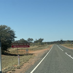 Stuart Hwy & Rainbow Valley Access Rd
