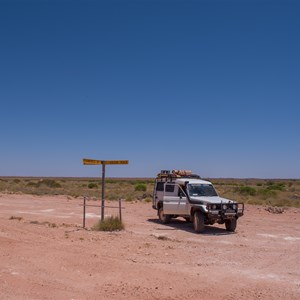 Kunawarritji, Kidson & Wapet Rd Intersection