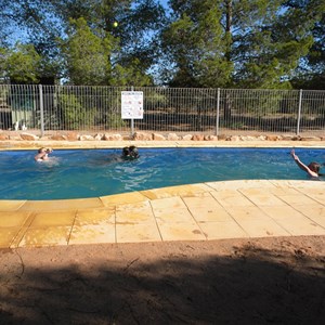 hawker caravan park pool