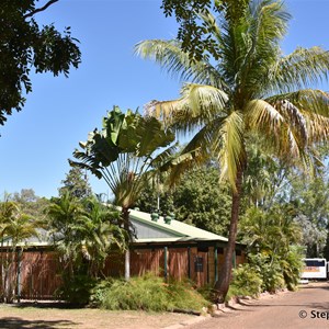 Ivanhoe Village Caravan Resort