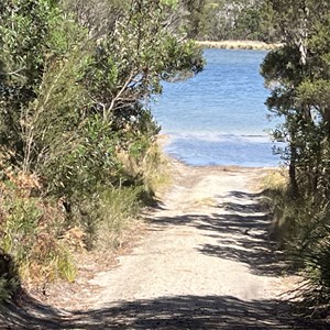 Moulting Bay Campground
