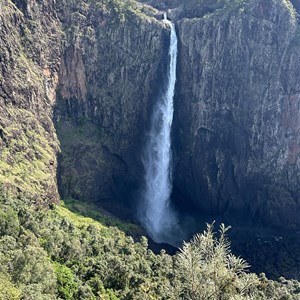 Wallaman Falls