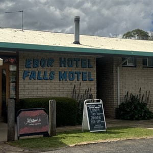 Ebor Falls Hotel Motel
