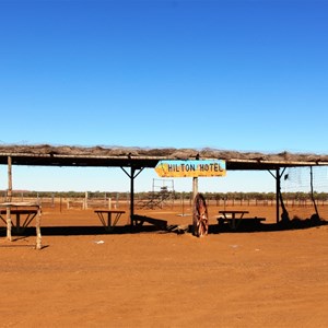 The picnic shelter at Middleton Hotel