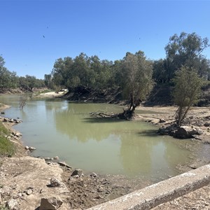 Donohue Hwy and Georgina River