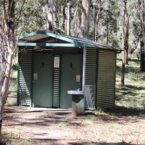 Toilets on east (tent) camping area. Similar on west side.