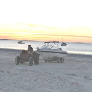 Boat retrieval Farm Beach