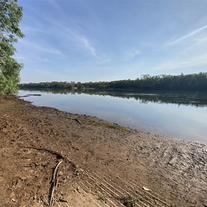 Mambi Island