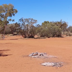 Warakurna Campground