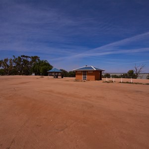 Lake Benanee Rest/Camp Area