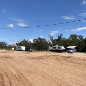 Nindigully Pub