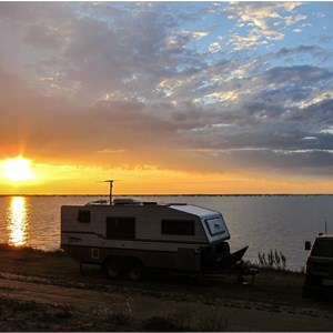 Pamamaroo Lake Campground