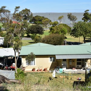 Milang Lakeside Caravan Park