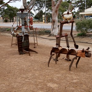 Sculptures Hyden